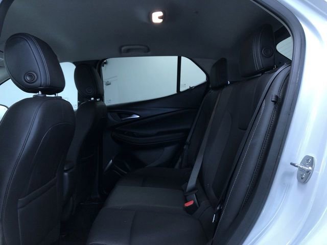 Used 2025 Buick Encore GX Preferred AWD/4WD image 21