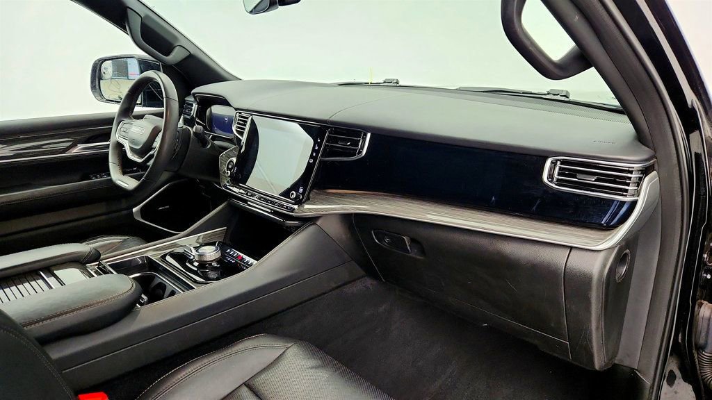 Used 2022 Jeep Wagoneer Series II w/ Premium Group I image 26