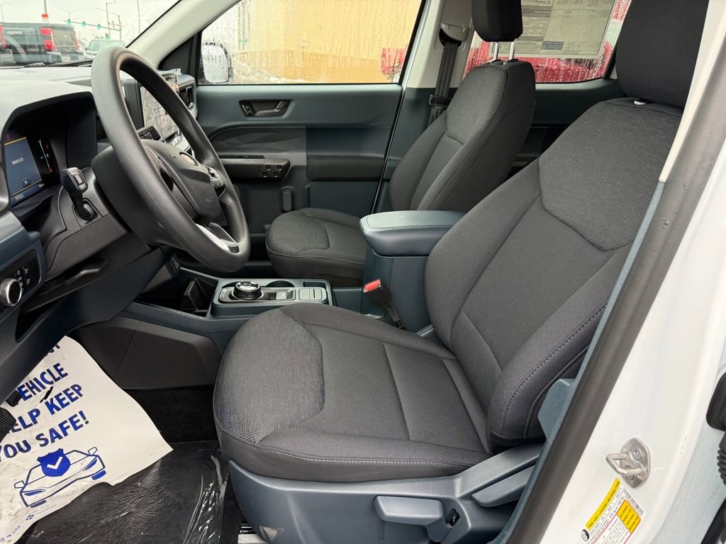 New 2025 Ford Maverick XL image 14