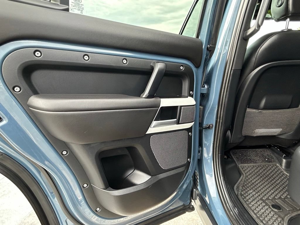 Used 2024 Land Rover Defender 110 S AWD/4WD image 53