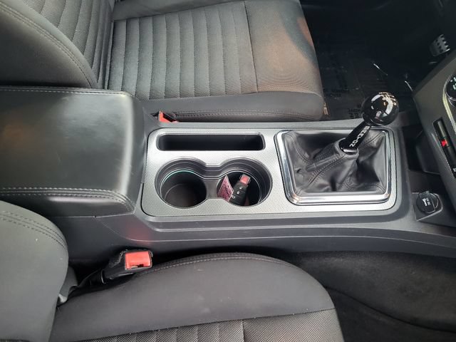 Used 2013 Dodge Challenger R/T RWD image 21