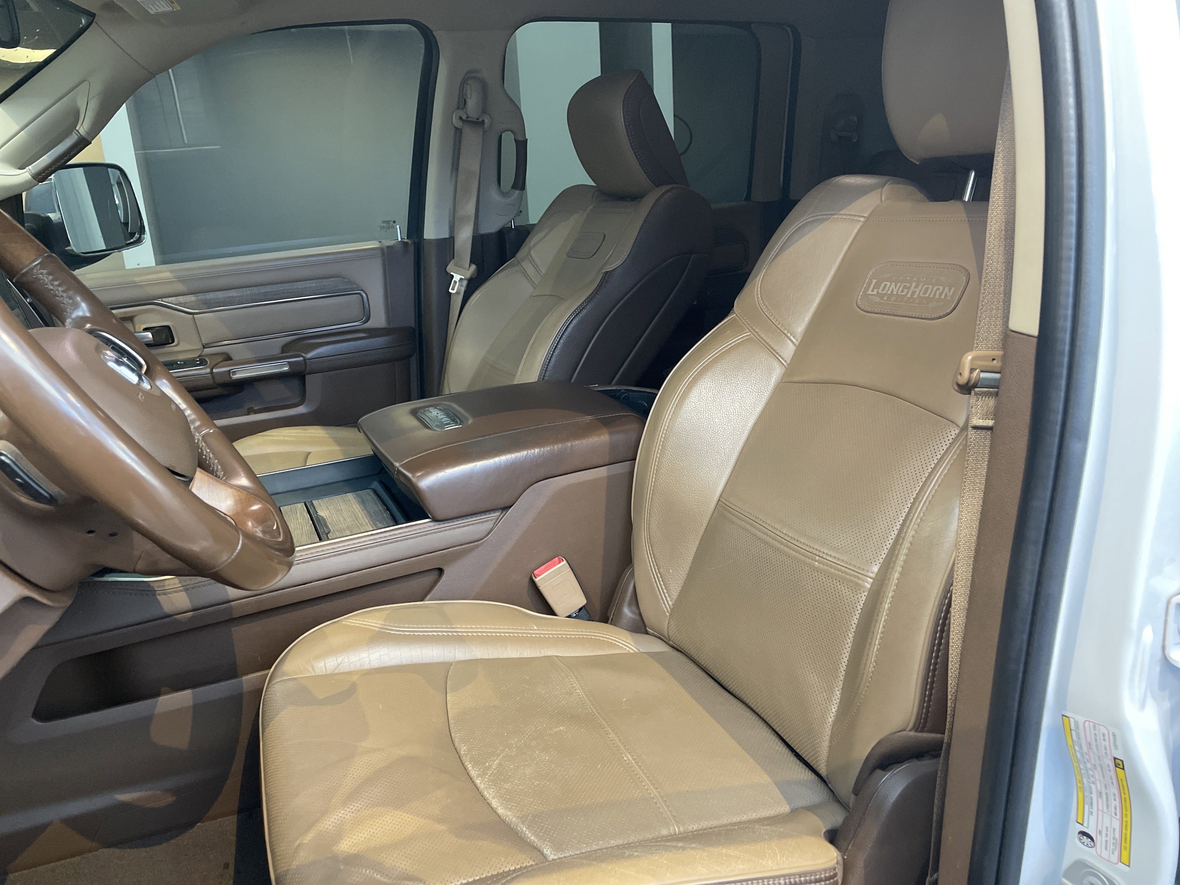 Used 2020 RAM 2500 Limited AWD/4WD image 19