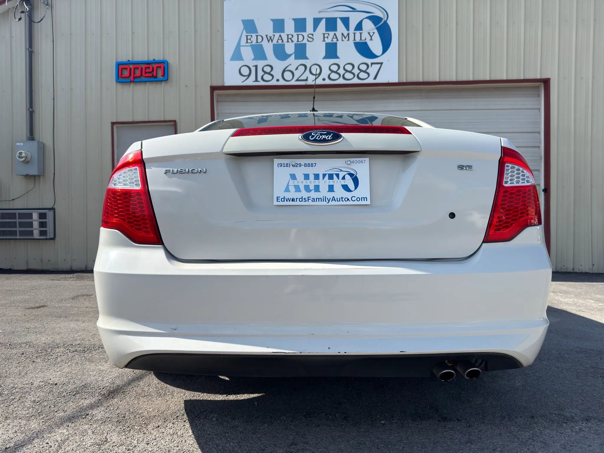 Used 2011 Ford Fusion SE FWD image 21