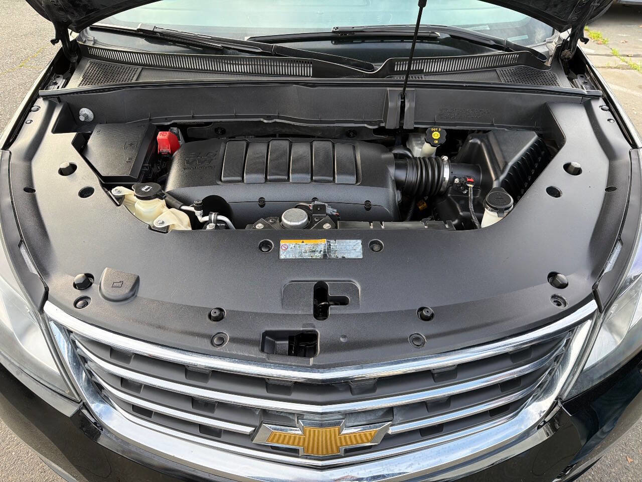 Used 2017 Chevrolet Traverse LT image 20