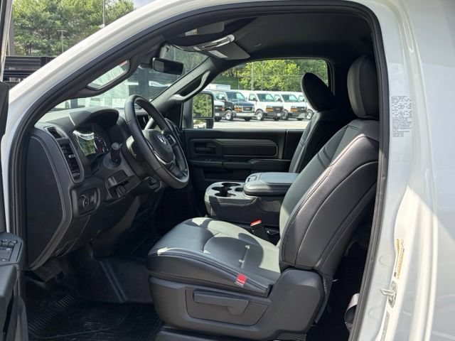 New 2026 RAM 5500 Tradesman w/ Chrome Appearance Group AWD/4WD image 15
