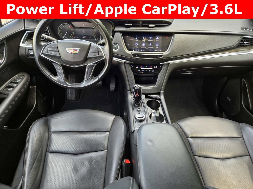 Used 2022 Cadillac XT5 Premium Luxury image 11