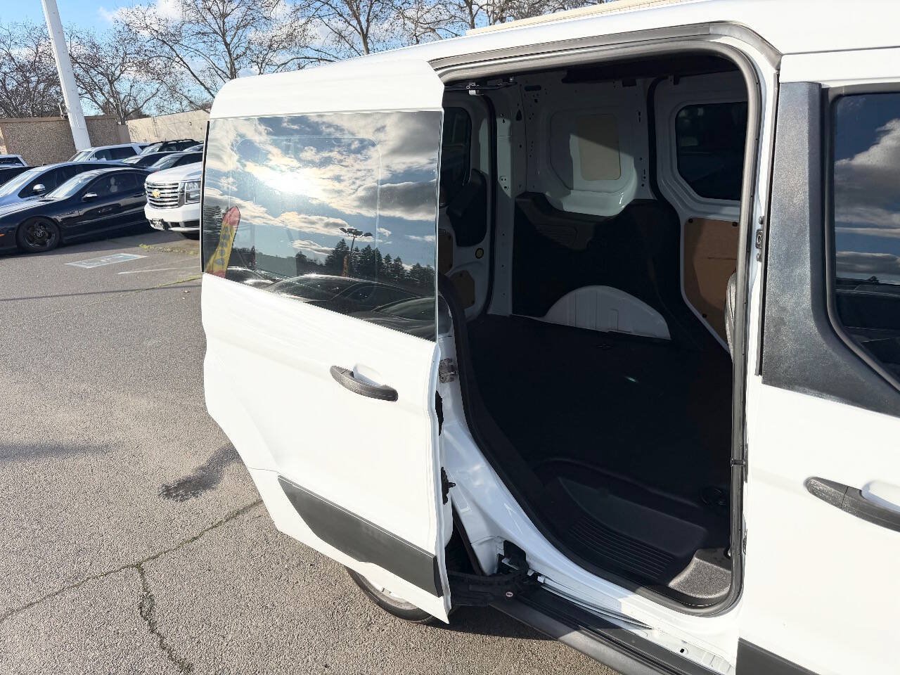Used 2016 Ford Transit Connect XL FWD image 11