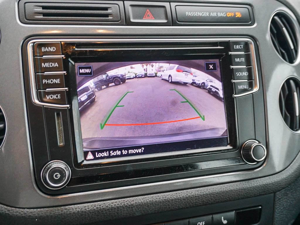 Used 2017 Volkswagen Tiguan S FWD image 24