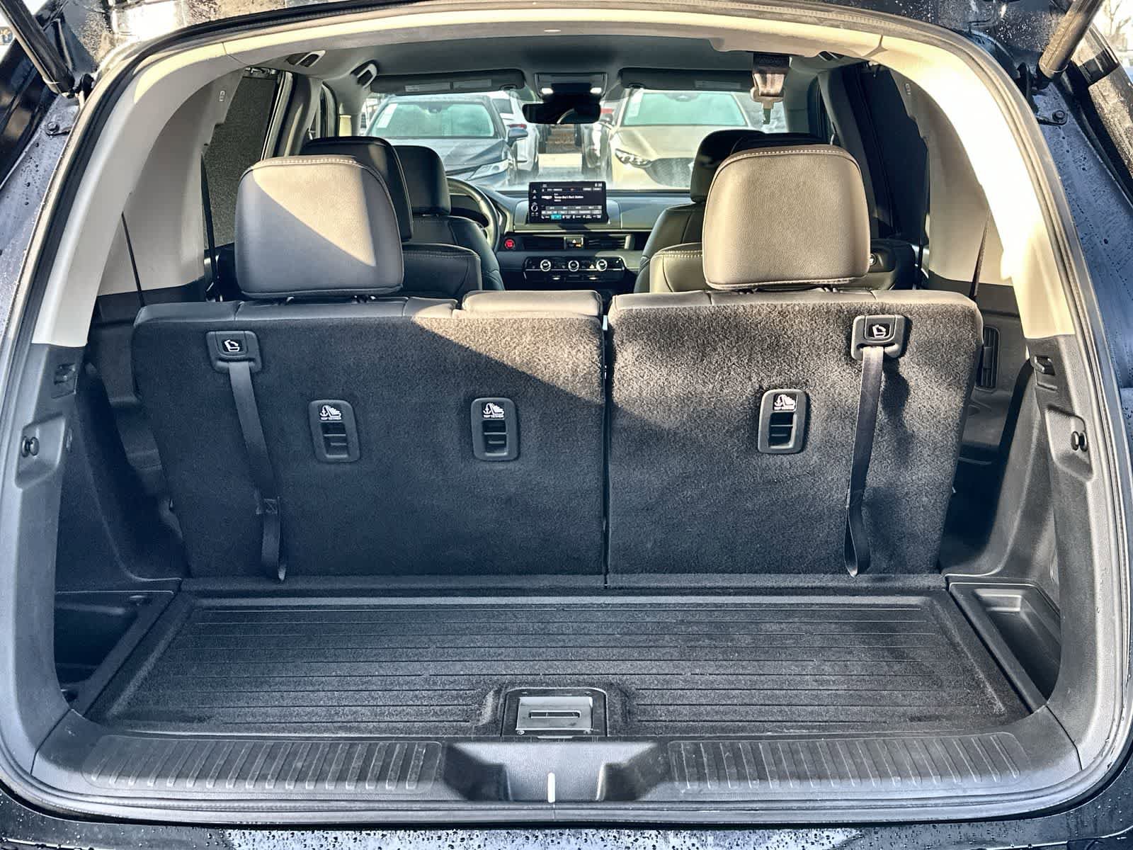 Used 2025 Honda Pilot EX-L image 17