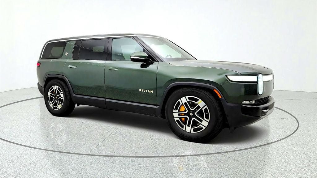 Used 2022 Rivian R1S Launch Edition Quad AWD/4WD image 3