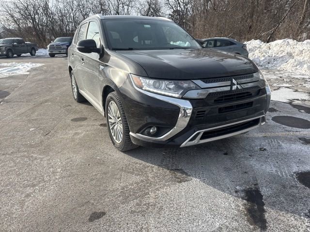 Used 2019 Mitsubishi Outlander SEL image 3