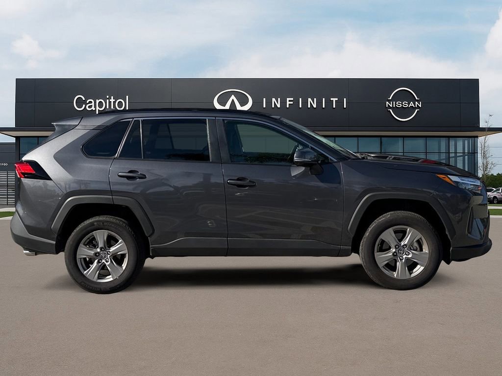 Used 2025 Toyota RAV4 XLE image 4
