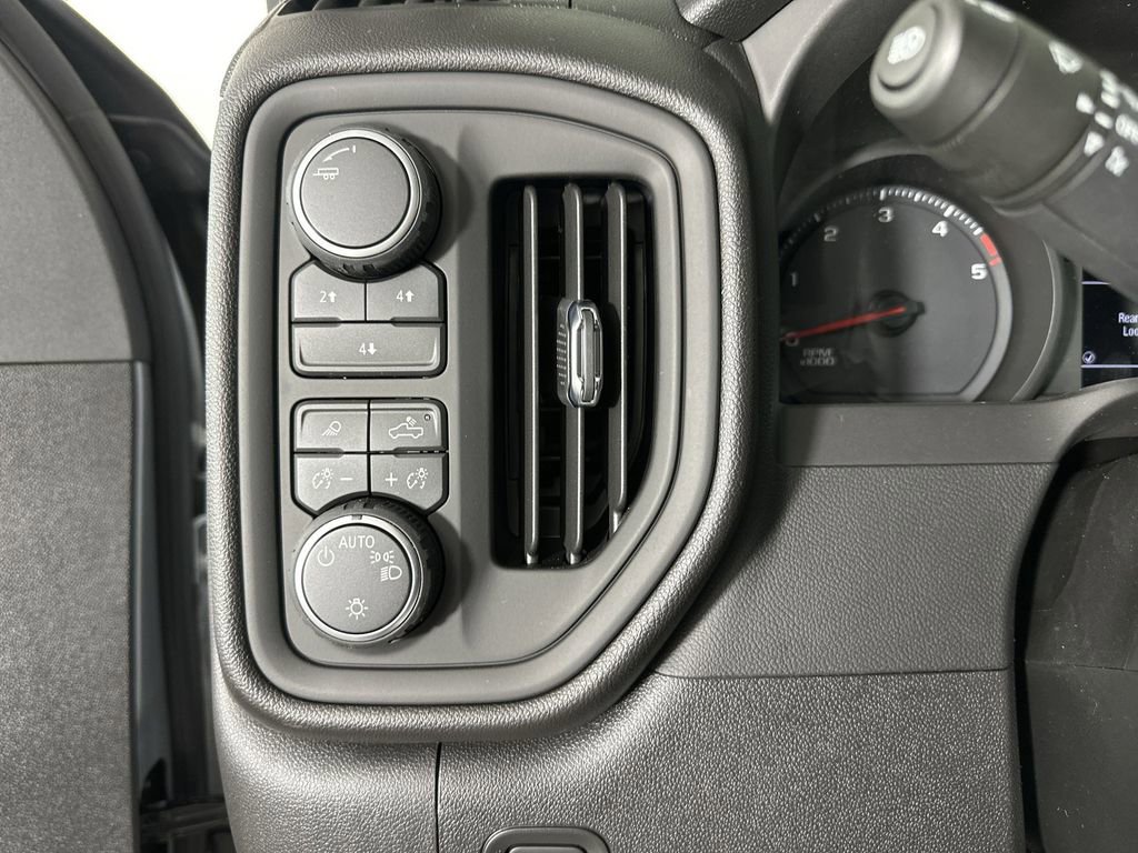 New 2026 Chevrolet Silverado 2500 Custom w/ Custom Value Package image 18