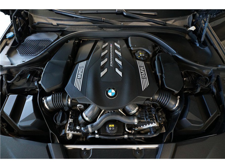 Used 2020 BMW M550i xDrive w/ Executive Package AWD/4WD image 10