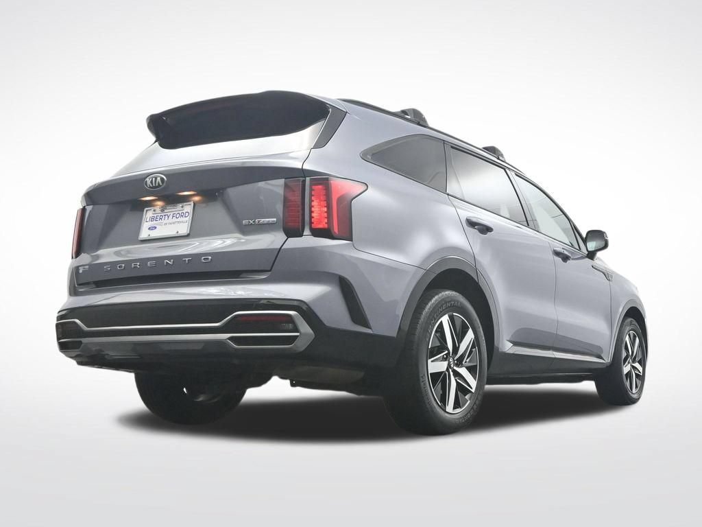 Used 2021 Kia Sorento EX FWD image 45