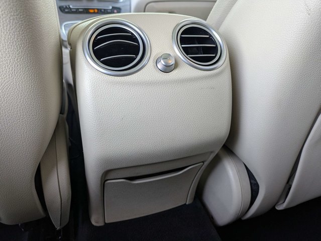 Used 2019 Mercedes-Benz GLC 300 4MATIC image 15