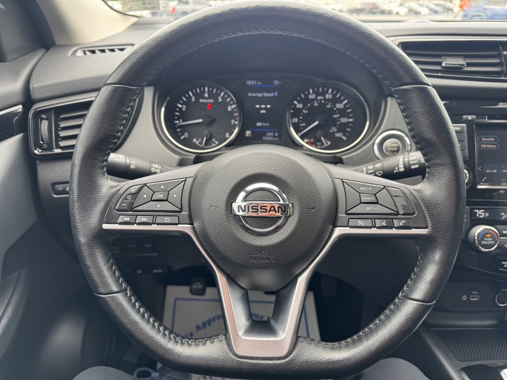 Used 2022 Nissan Rogue Sport SV image 15