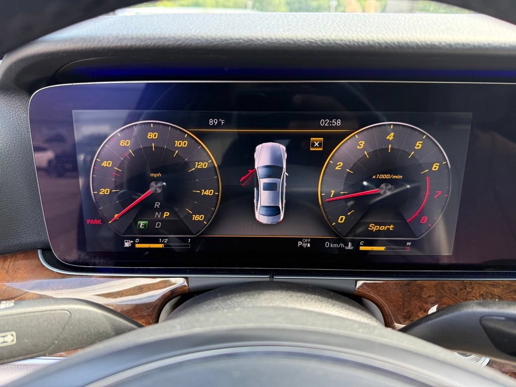 Used 2018 Mercedes-Benz E 300 4MATIC image 30