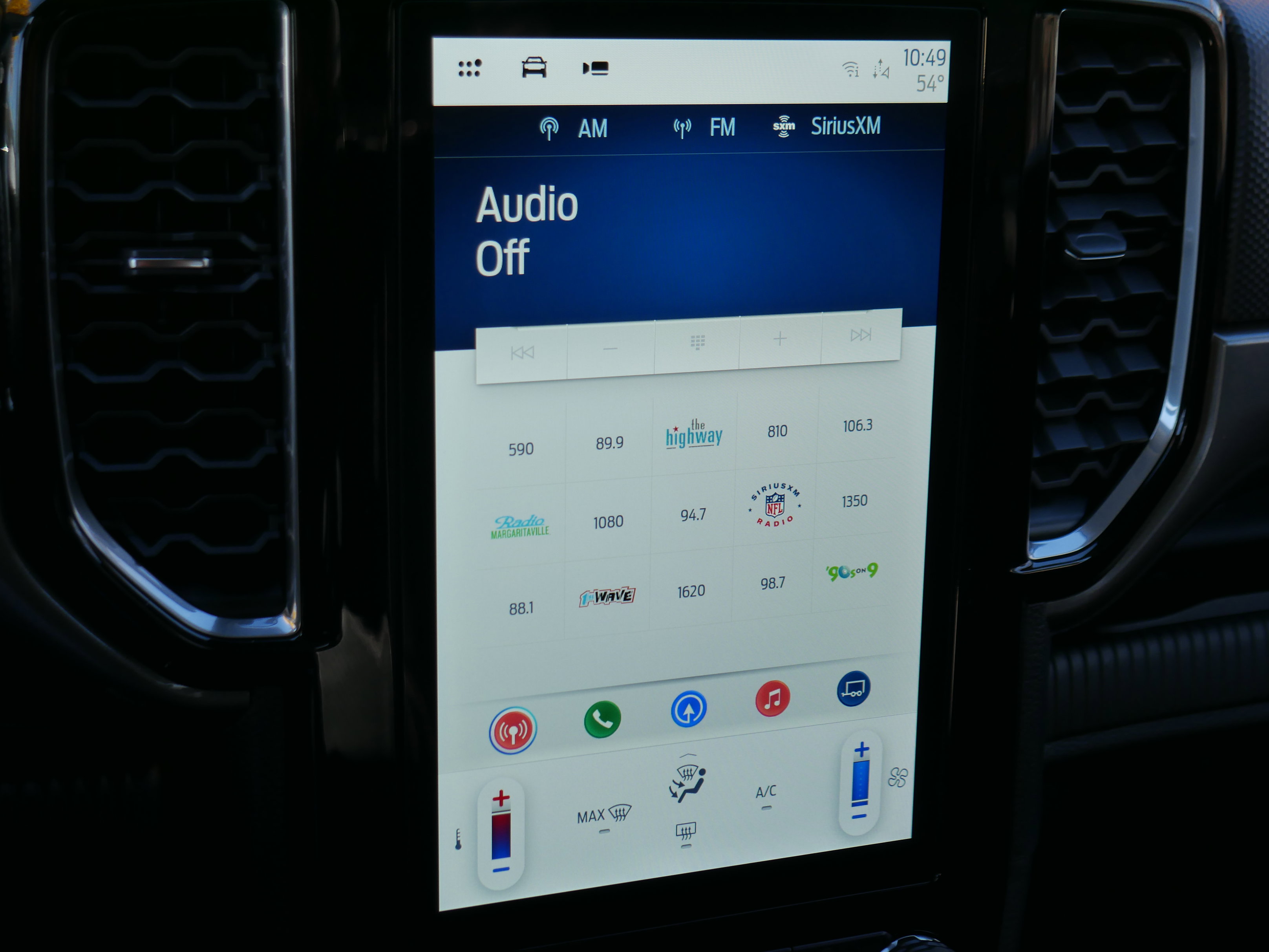 New 2025 Ford Ranger XLT w/ FX4 Off-Road Package image 10