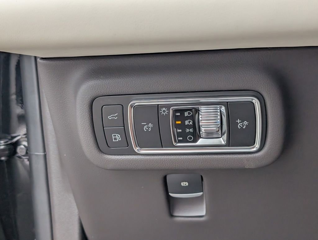 New 2026 Lincoln Nautilus Black Label AWD/4WD image 25