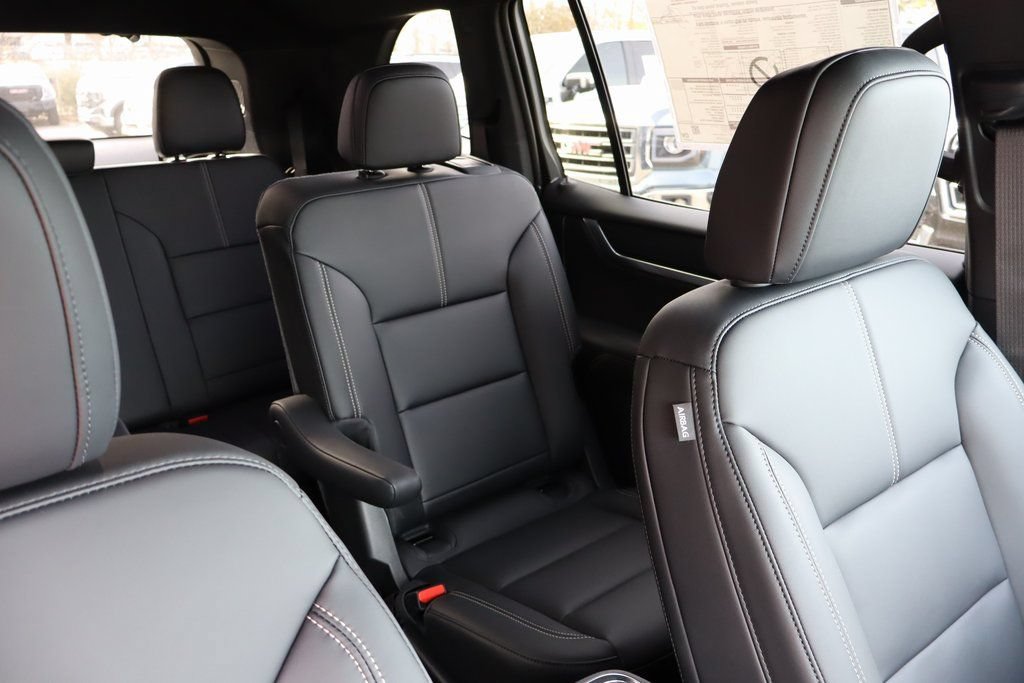 New 2026 GMC Acadia Elevation w/ Black Edition AWD/4WD image 25