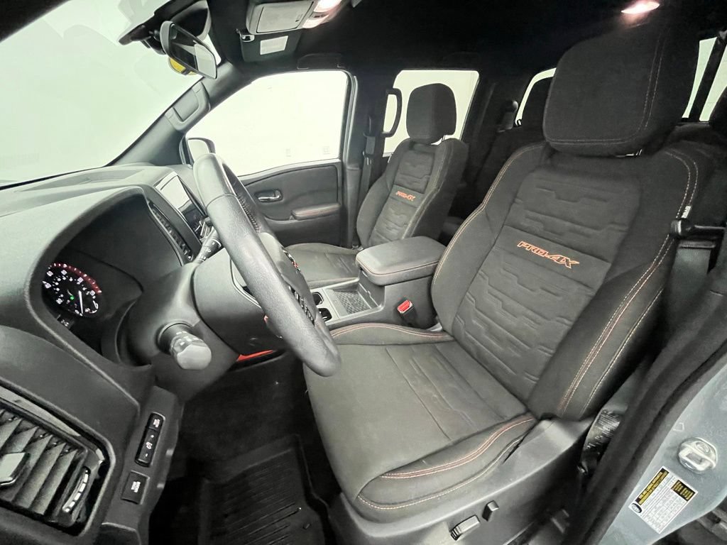 Used 2023 Nissan Frontier PRO-4X w/ Pro Convenience Package AWD/4WD image 16