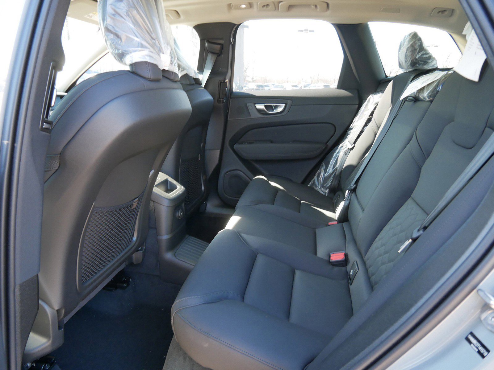 New 2026 Volvo XC60 T8 Plus w/ Protection Package Premier image 6