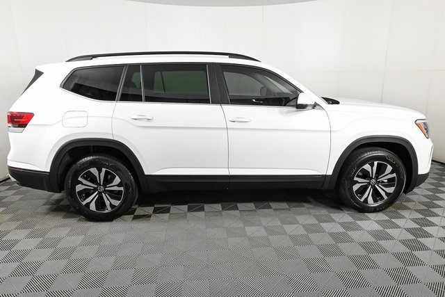 New 2026 Volkswagen Atlas SE image 25