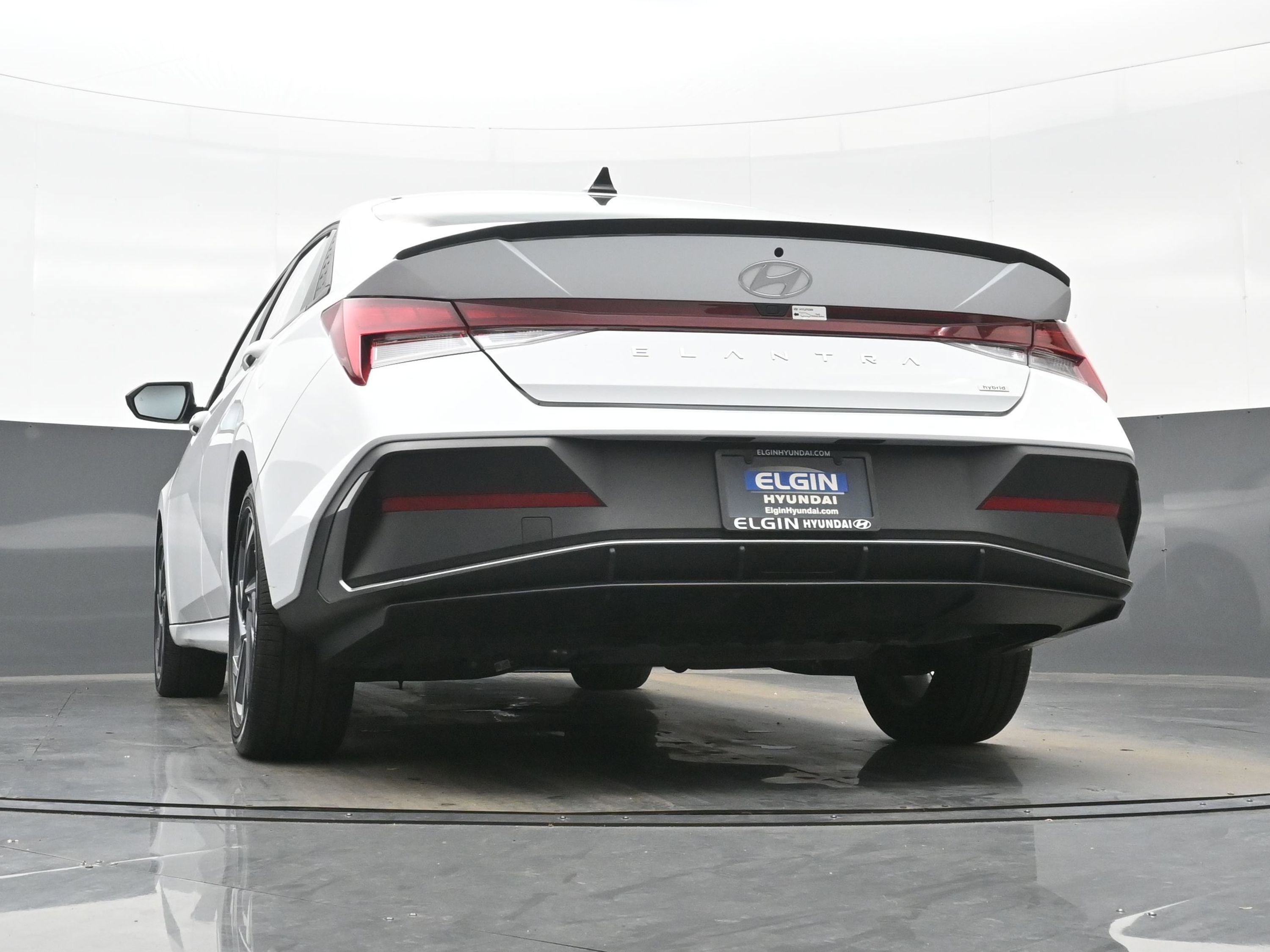 Certified 2025 Hyundai Elantra SEL image 29