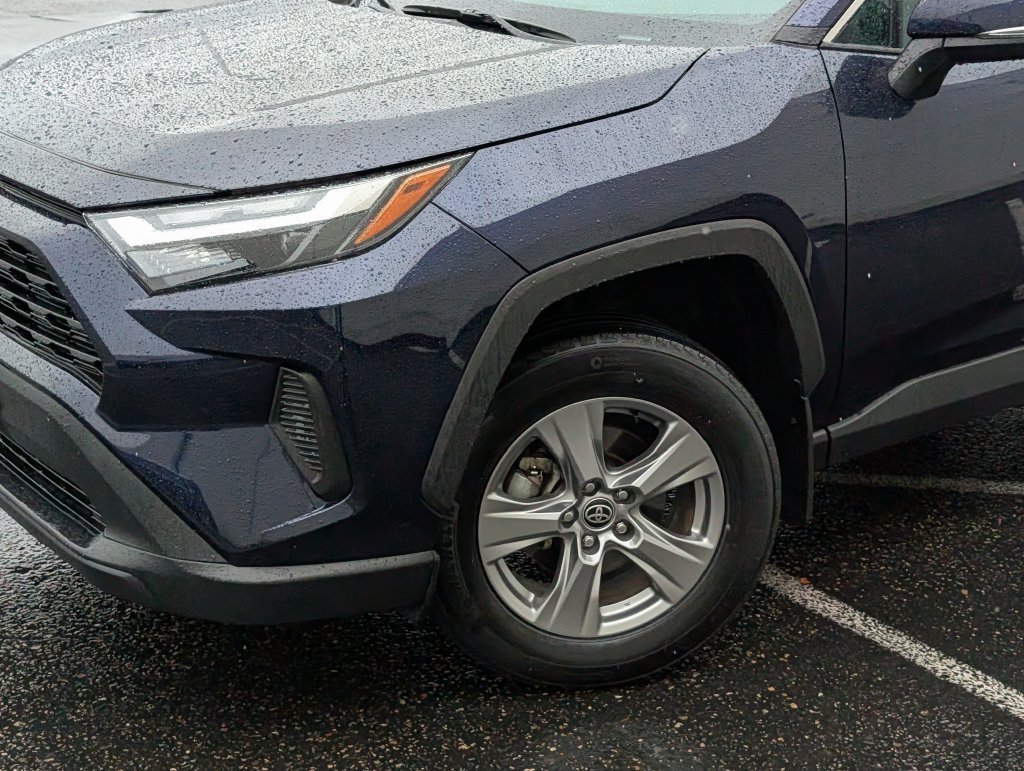 Used 2024 Toyota RAV4 XLE AWD/4WD image 28