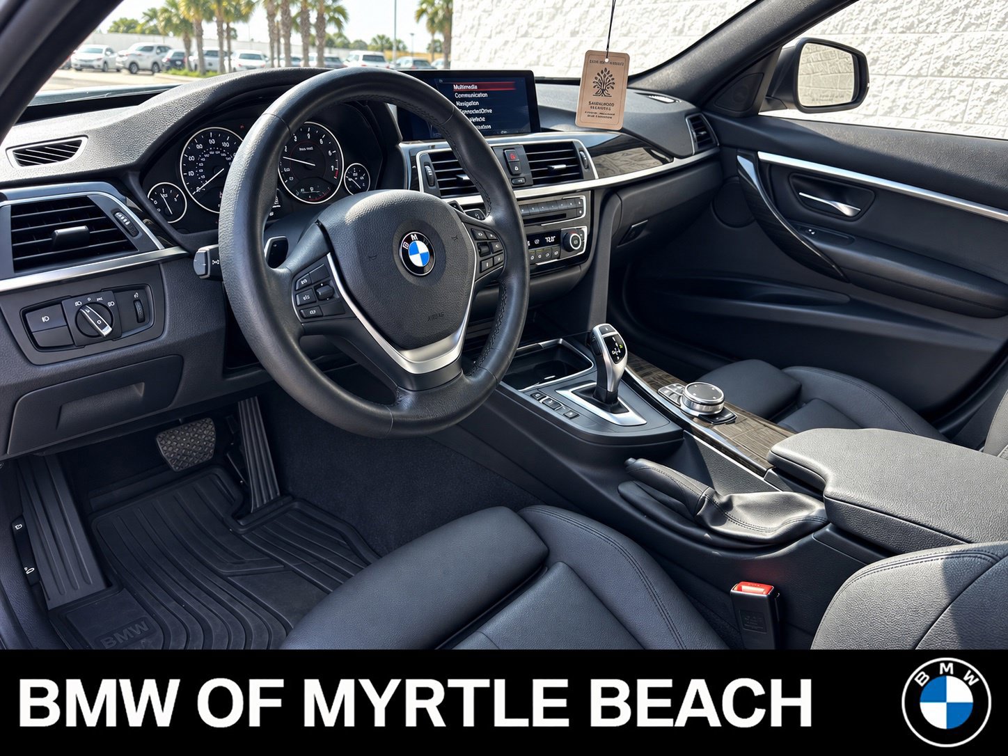 Used 2018 BMW 330i xDrive Sedan AWD/4WD image 2