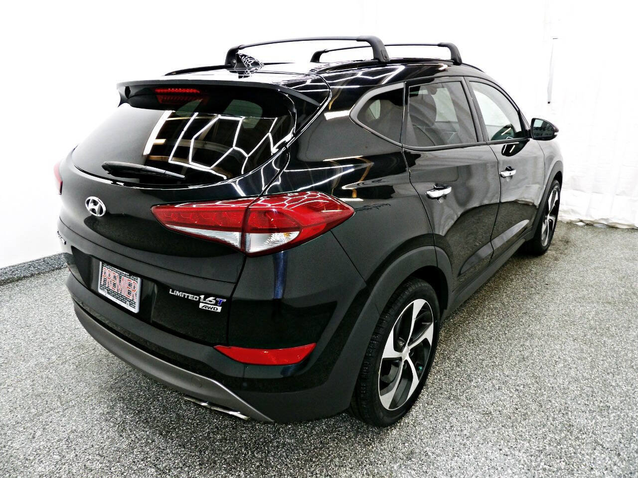 Used 2016 Hyundai Tucson Limited w/ Option Group 03 AWD/4WD image 6