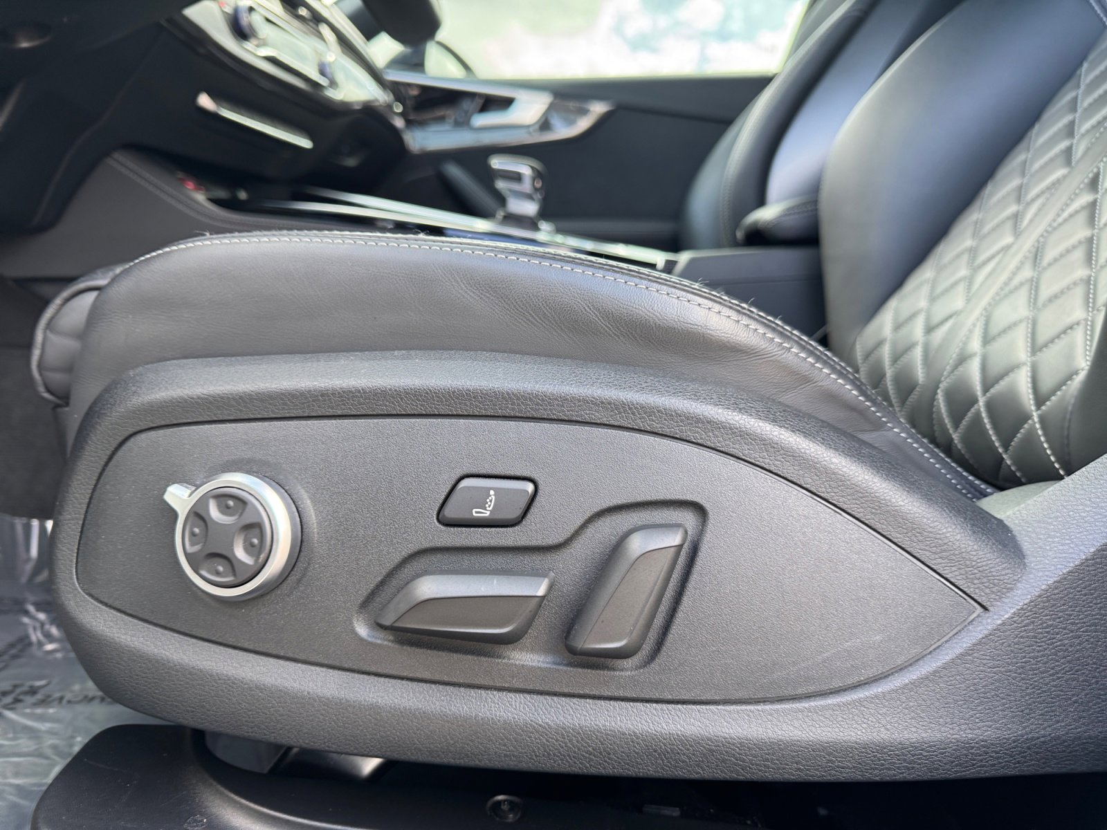 Used 2024 Audi S5 Prestige w/ Prestige Package image 14