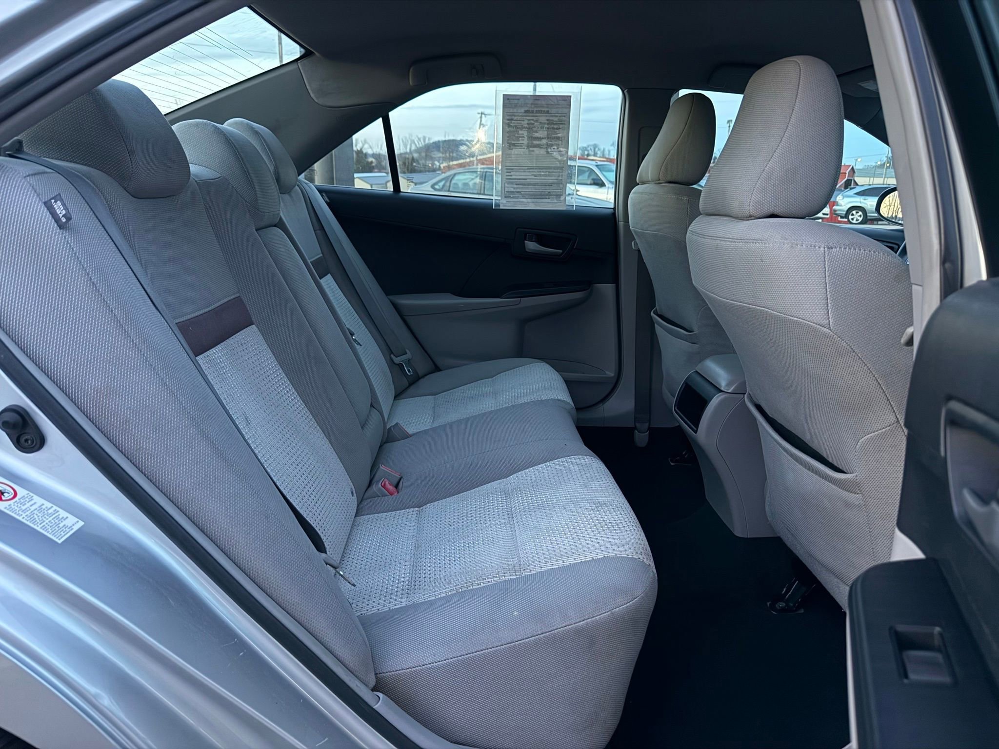 Used 2013 Toyota Camry image 20