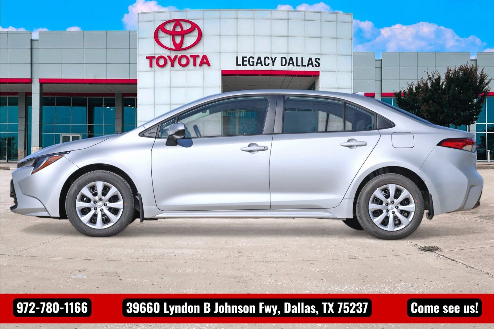 Used 2024 Toyota Corolla LE image 5
