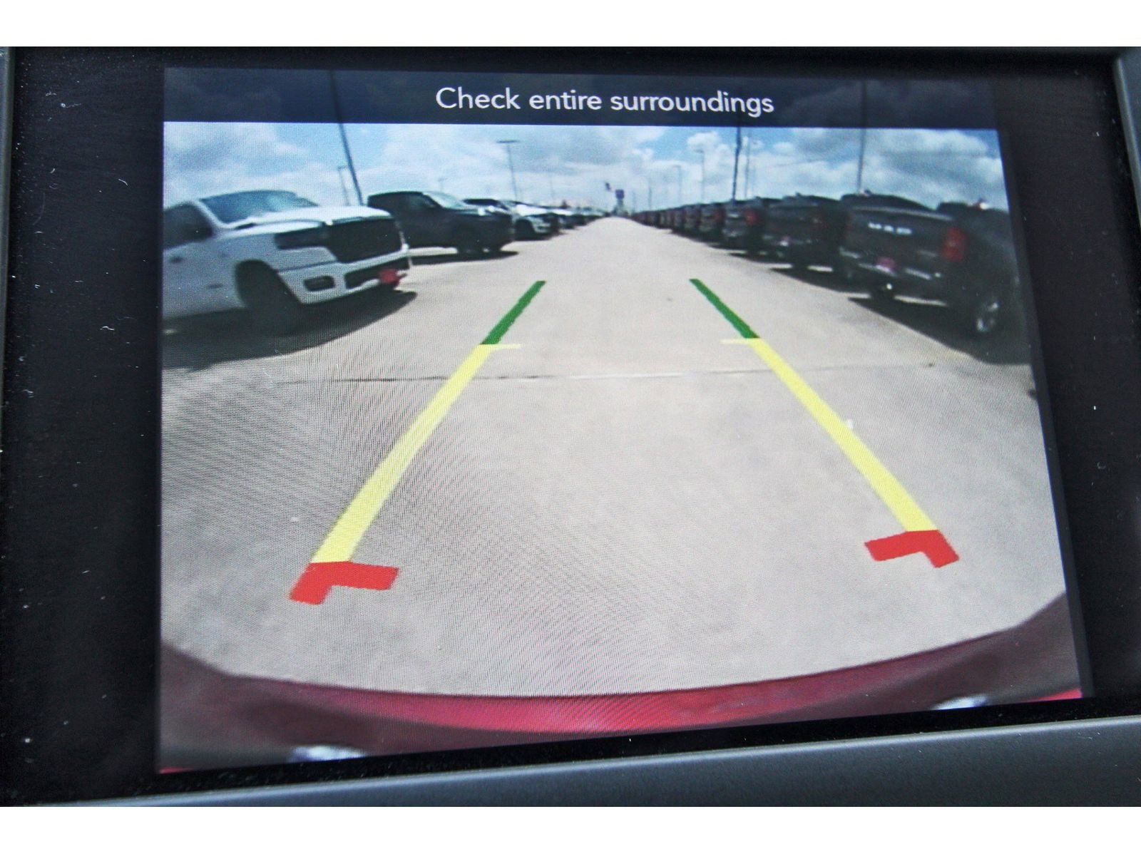 Used 2018 Chrysler Pacifica Touring Plus image 26