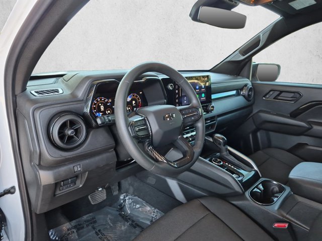 Used 2025 Chevrolet Colorado Trail Boss AWD/4WD image 10
