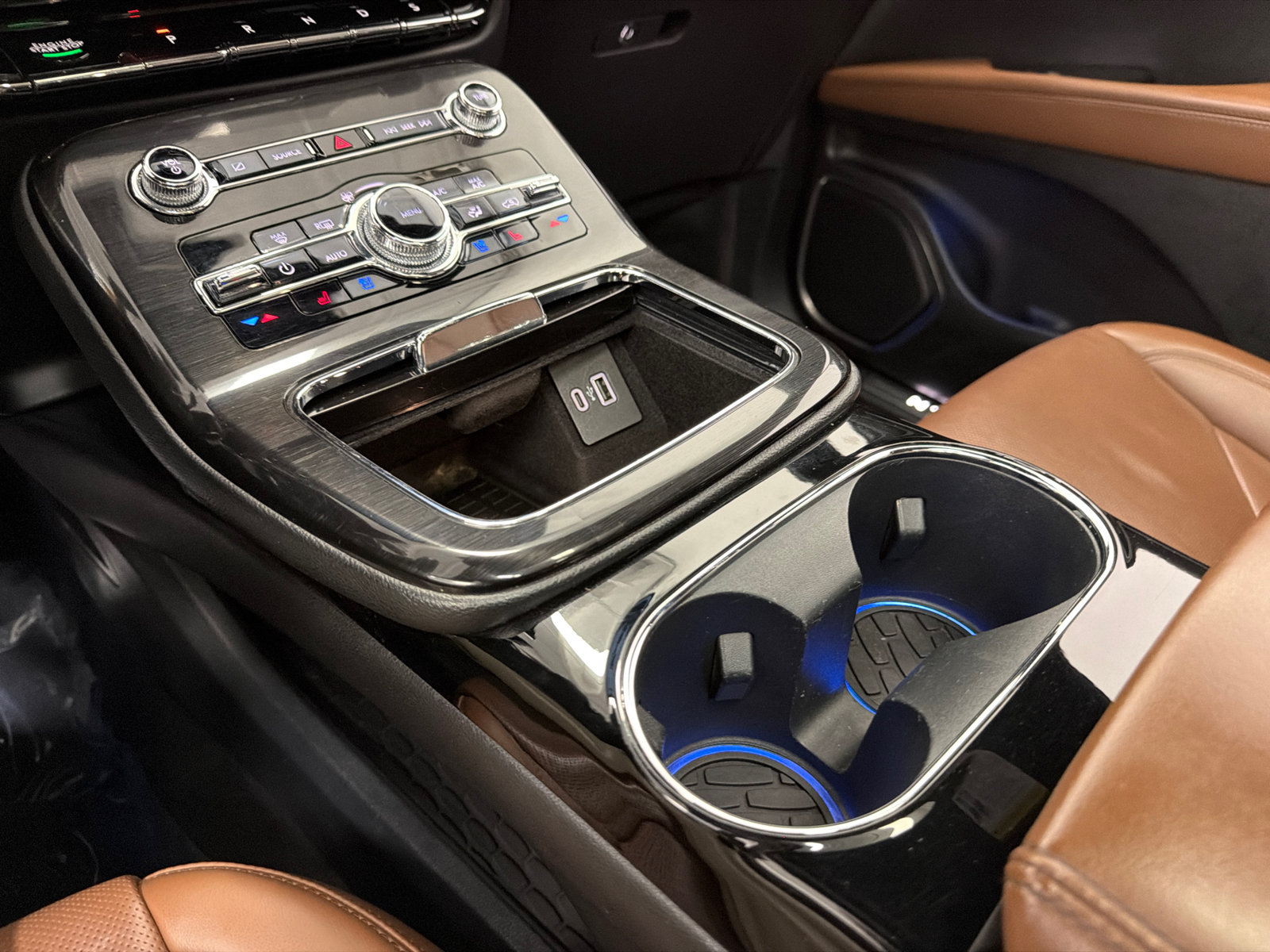 Used 2022 Lincoln Nautilus Reserve FWD image 30