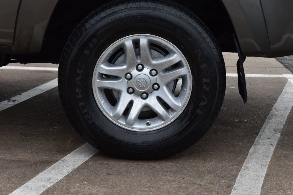 Used 2005 Toyota Tundra SR5 RWD image 11