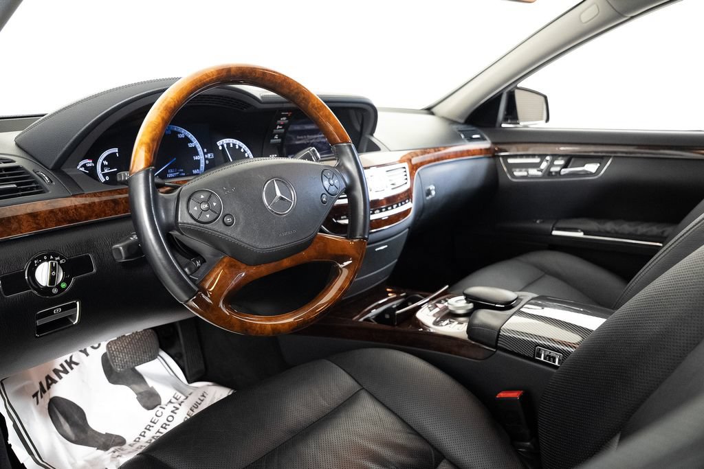 Used 2012 Mercedes-Benz S 550 image 24