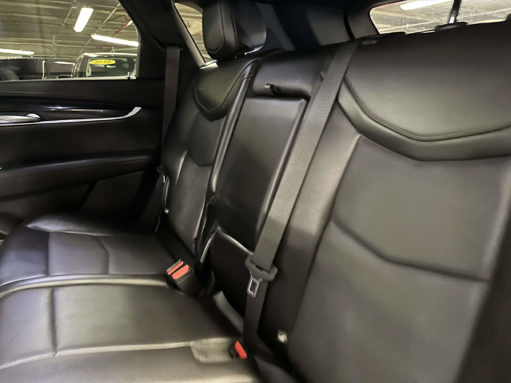 Used 2024 Cadillac XT5 Premium Luxury w/ LPO, Floor Liner Package AWD/4WD image 15