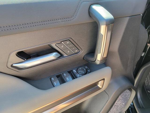 New 2025 GMC Hummer EV 3X w/ LPO, Illumination Package image 28