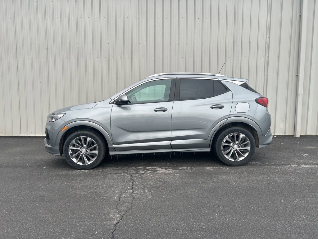Certified 2023 Buick Encore GX Select w/ Sport Touring Package image 6