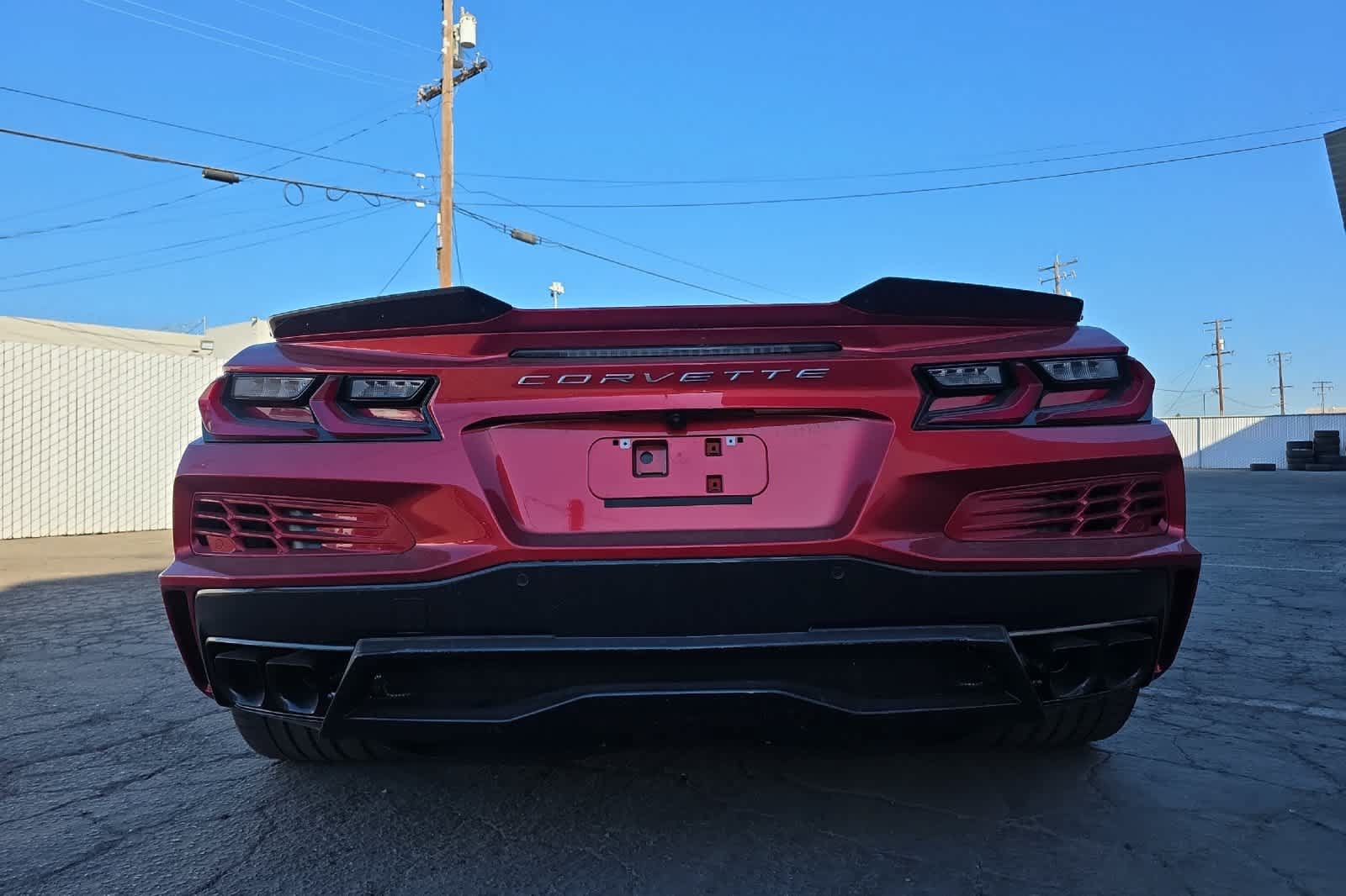 Used 2025 Chevrolet Corvette E-Ray w/ Stealth Interior Trim Package AWD/4WD image 7