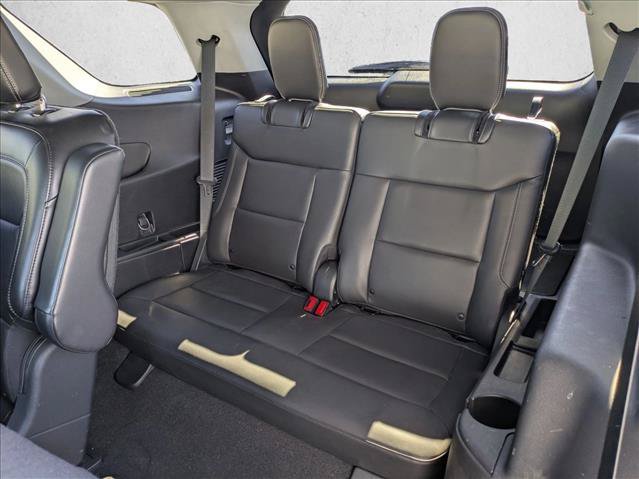 Used 2021 Ford Explorer XLT w/ Equipment Group 202A AWD/4WD image 20