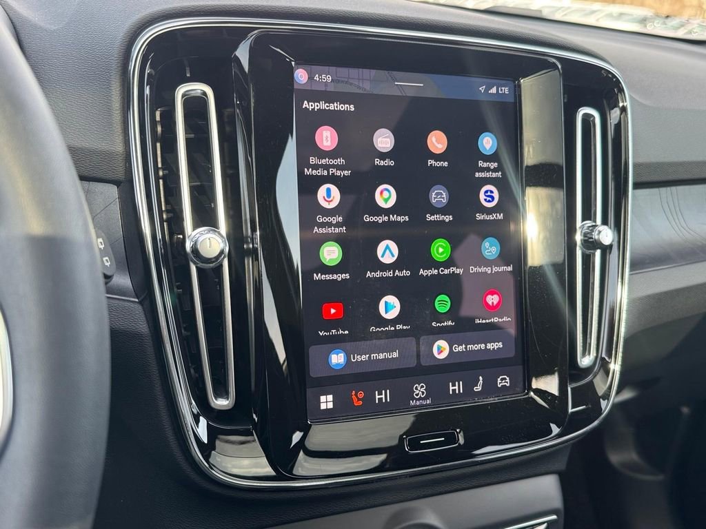 Certified 2023 Volvo XC40 Recharge Ultimate image 17