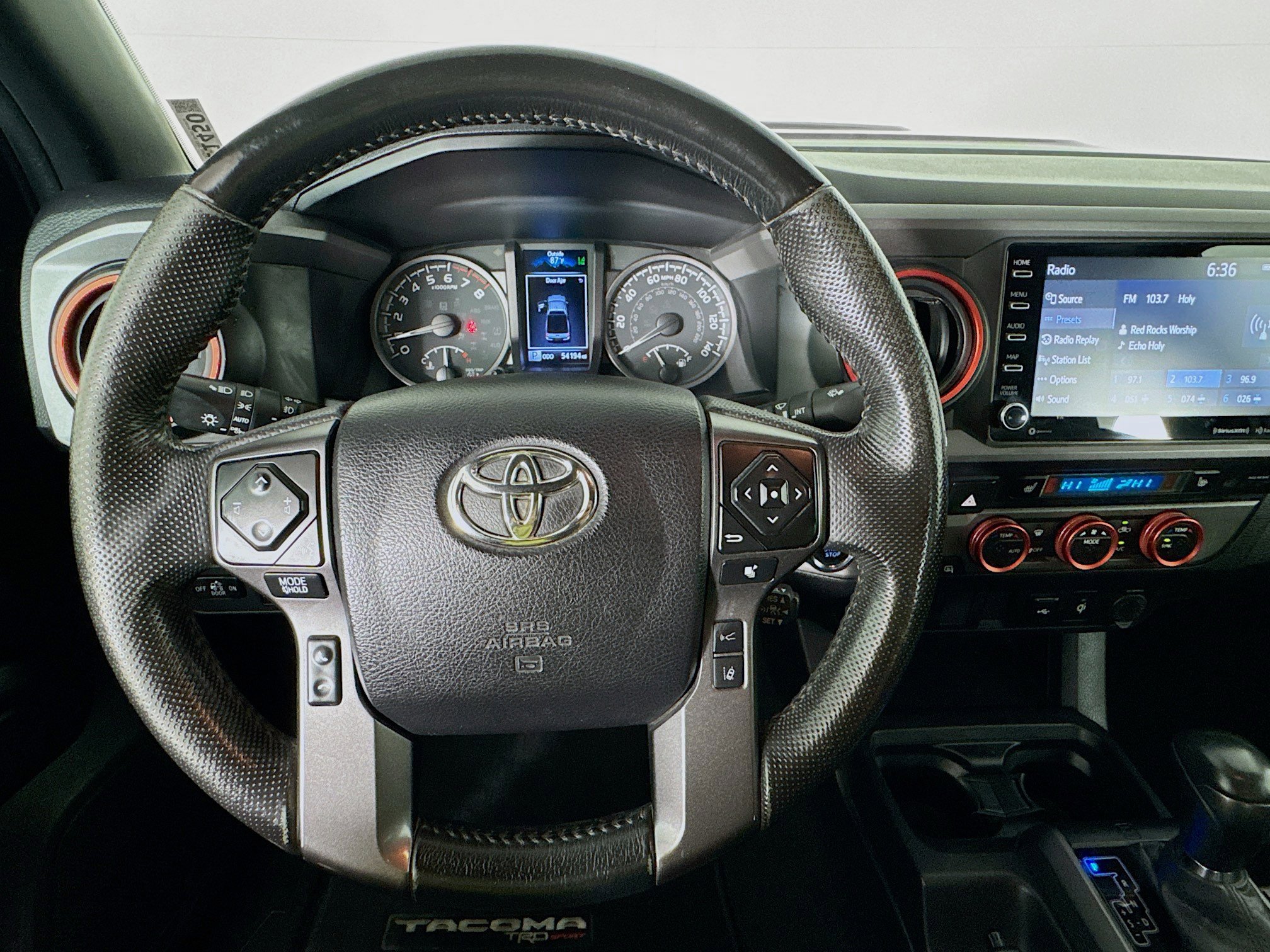 Used 2022 Toyota Tacoma TRD Sport w/ TRD Premium Sport Package RWD image 11
