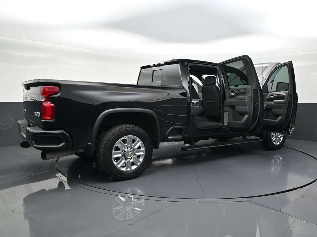 Used 2024 Chevrolet Silverado 2500 High Country w/ High Country Premium Package AWD/4WD image 25