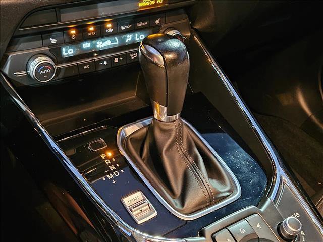 Used 2022 MAZDA CX-9 Touring image 12