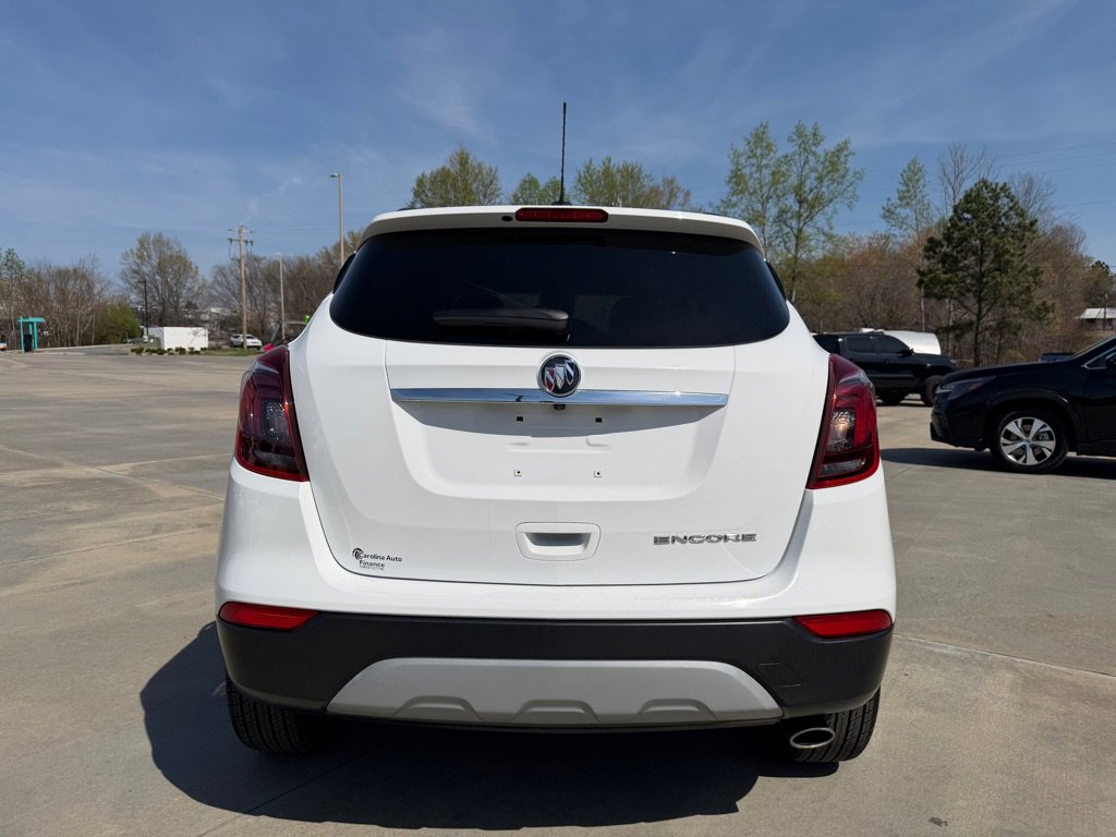 Used 2019 Buick Encore Preferred image 4